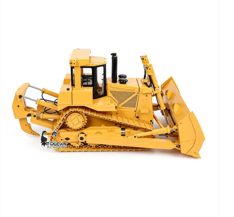 Side view of the 1/14 scale RC bulldozer